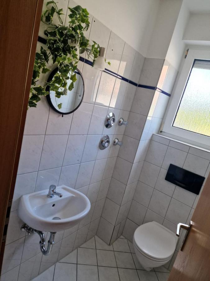 Monteurzimmer/Ferienwohnung Brauckstrasse, Gladbeck Eksteriør billede
